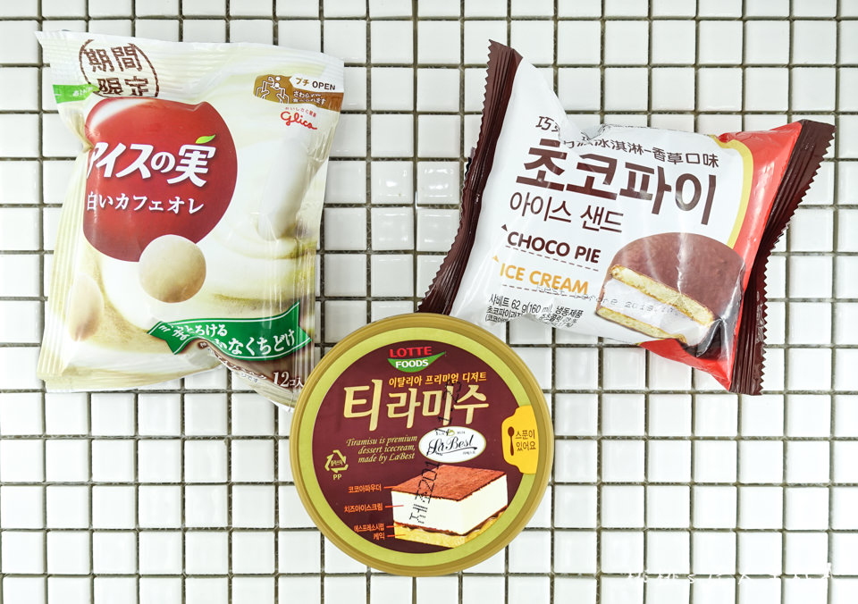 全家FamilyMart》新上市3款日韓冰品開箱│樂天提拉米蘇冰淇淋、格力高果實冰球咖啡歐蕾、巧克力派冰淇淋-香草口味