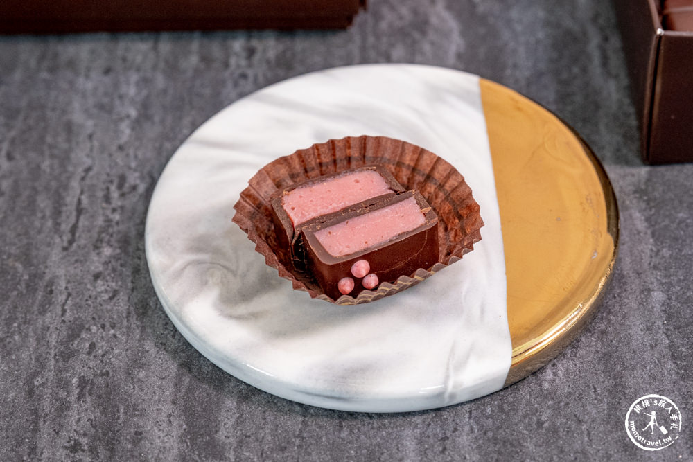 宜蘭礁溪美食|可可德歐巧克力-最有質感的宜蘭伴手禮推薦|BON BON巧克力.生巧克力.牛軋糖.霜淇淋-必吃口味介紹