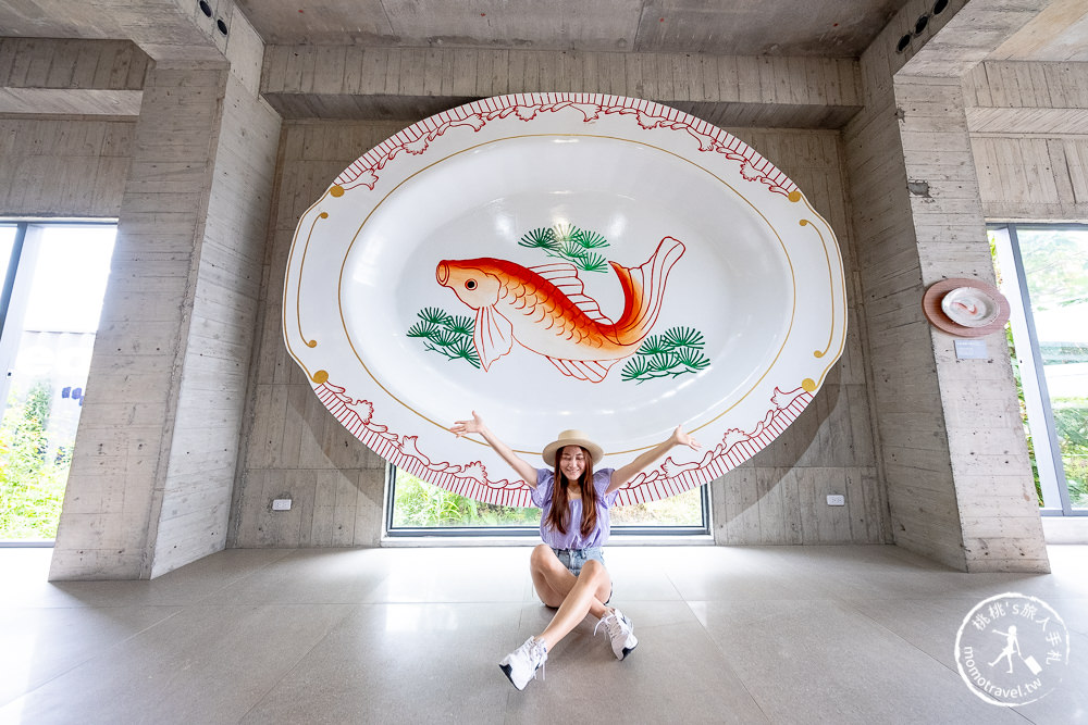 宜蘭五結景點》台灣碗盤博物館│100倍大的巨人盤子藏館內